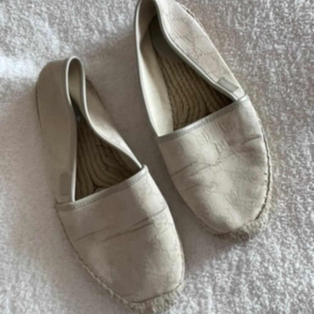 Gucci cream logo GG espadrille flat shoes size 39